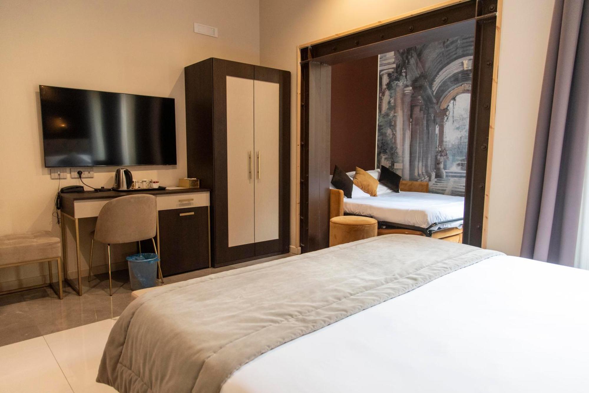 Adelaide Suite Dreams Rome Bagian luar foto